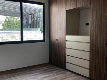 Casa NUEVA en VENTA, Parque FORESTA, en LOMAS de ANGELOPOLIS