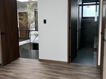 Casa NUEVA en VENTA, Parque FORESTA, en LOMAS de ANGELOPOLIS