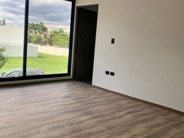 Casa NUEVA en VENTA, Parque FORESTA, en LOMAS de ANGELOPOLIS