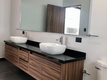 Casa NUEVA en VENTA, Parque FORESTA, en LOMAS de ANGELOPOLIS