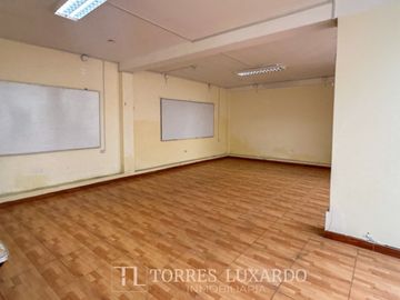 ALQUILER DE CASA IDEAL PARA COLEGIO, INSTITUTO, CENTRO MÉDICO EN LINCE