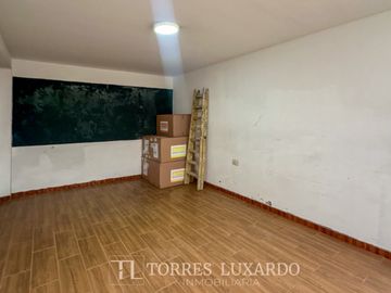 ALQUILER DE CASA IDEAL PARA COLEGIO, INSTITUTO, CENTRO MÉDICO EN LINCE