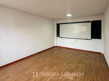 ALQUILER DE CASA IDEAL PARA COLEGIO, INSTITUTO, CENTRO MÉDICO EN LINCE