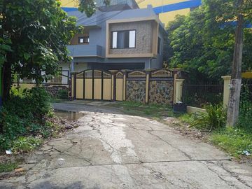HOUSE AND LOT FOR SALE AT IMUS CAVITE NEAR ROBINSON