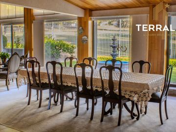Casa en Venta en Club Campestre de Queretaro en La Isla frente al campo de golf