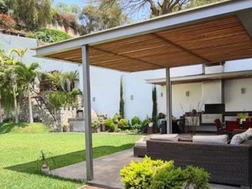 Venta de hermosa casa en La Planicie - 1era etapa