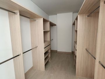 APARTAMENTO 101-C-CONJUNTO RESIDENCIAL CRISTALES WEST VIEW I