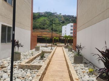 APARTAMENTO 101-C-CONJUNTO RESIDENCIAL CRISTALES WEST VIEW I