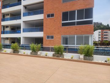 APARTAMENTO 101-C-CONJUNTO RESIDENCIAL CRISTALES WEST VIEW I
