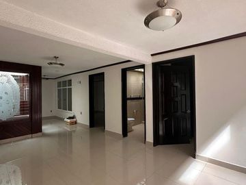 CASA EN VENTA, EN METEPEC, COL. IZCALLI CUAUHTEMOC II, ESTADO DE MEXICO