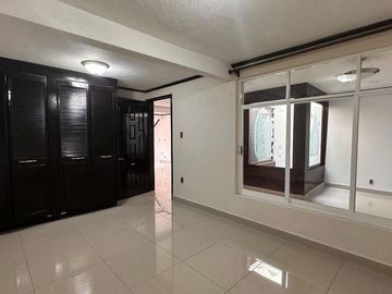 CASA EN VENTA, EN METEPEC, COL. IZCALLI CUAUHTEMOC II, ESTADO DE MEXICO