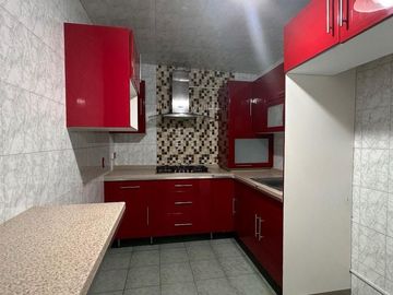 CASA EN VENTA, EN METEPEC, COL. IZCALLI CUAUHTEMOC II, ESTADO DE MEXICO