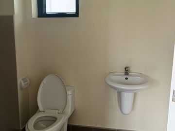 Studio unit Condominium in Tagaytay