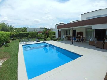 VENTA CAMPESTRE EN CONDOMINIO ZONA CLUB CAMPESTRE DE ARMENIA, QUINDIO