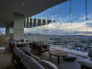 PENTHOUSE DE LUJO EN AMIRA RESIDENCIAL –DISEÑO EXCLUSIVO, TERRAZA CON JACUZZI  Y AMENIDADES PREMIUM - PRECIO DE PREVENTA