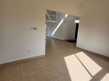 CASA SENDEROS DE LA MORADA II -VILAS CLUB No 13
