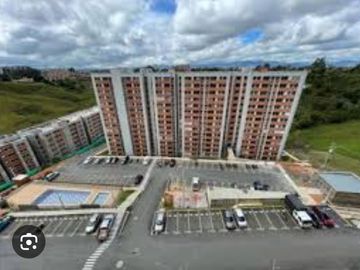 Apartamento  en Rionegro Sector Fontibón, Unidad cerrada