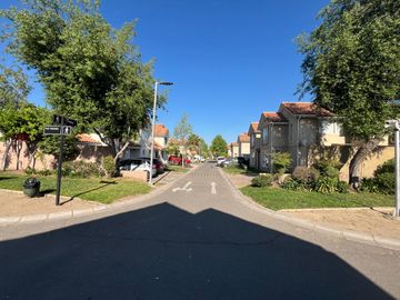 GRAN OPORTUNIDAD , CASA EN SECTOR LAGUNA DEL SOL , PADRE HURTADO