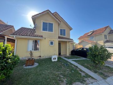 GRAN OPORTUNIDAD , CASA EN SECTOR LAGUNA DEL SOL , PADRE HURTADO