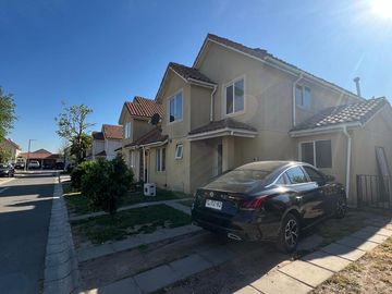 GRAN OPORTUNIDAD , CASA EN SECTOR LAGUNA DEL SOL , PADRE HURTADO