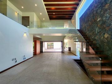 CASA GREGORIO BALVANERA