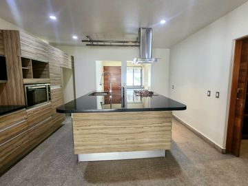 CASA GREGORIO BALVANERA