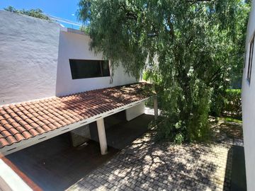 CASA GREGORIO BALVANERA