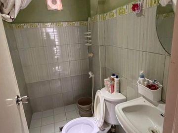 House and Lot for Sale or Assume in Park Place