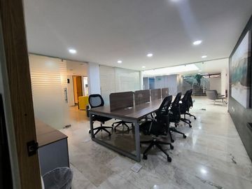 VENTA DE EDIFICIO PARA OFICINAS, COWORK O CORPORATIVO EN PUEBLA CENTRO