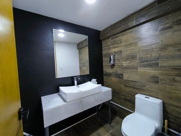 VENTA DE EDIFICIO PARA OFICINAS, COWORK O CORPORATIVO EN PUEBLA CENTRO