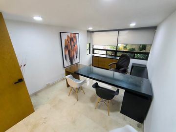 VENTA DE EDIFICIO PARA OFICINAS, COWORK O CORPORATIVO EN PUEBLA CENTRO