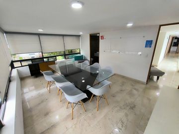VENTA DE EDIFICIO PARA OFICINAS, COWORK O CORPORATIVO EN PUEBLA CENTRO