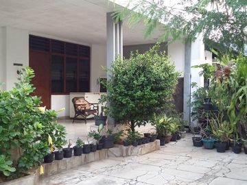 Rumah Dijual di Jl. Kramat Jakpus, Lokasi Bagus