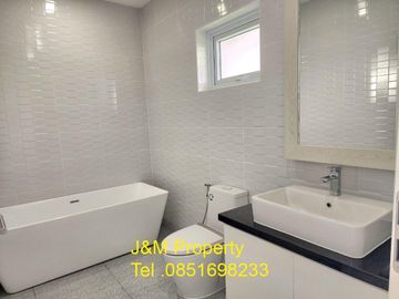 Brand new luxury modern stye house, mountain view, with private pool, Khao-Tao, Hua-Hin