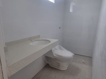 EXCELENTE FLAT MINIMALISTA CON TERRAZA SOCIAL Y LINDOS ACABADOS EN CERRO COLORADO. NO PAGA ALCABALA
