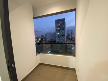 🏡 ¡Vive En La Tranquilidad De Pueblo Libre En Un Moderno Departamento Con Vista Al Parque! 🌳