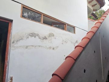 VENDO CASA URB. LAS MAGNOLIAS SURCO FRENTE A PARQUE