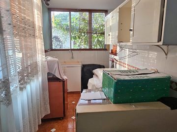 VENDO CASA URB. LAS MAGNOLIAS SURCO FRENTE A PARQUE