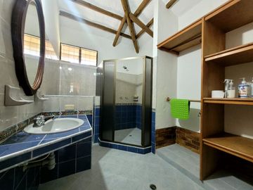 CASA CAMPESTRE EN CONDOMINIO EXCLUSIVO