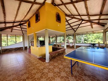CASA CAMPESTRE EN CONDOMINIO EXCLUSIVO