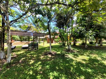 CASA CAMPESTRE EN CONDOMINIO EXCLUSIVO