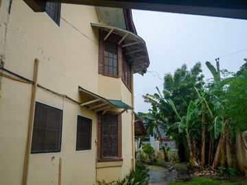 Beautiful Spanish Style 4 BR/4Bath home in a fully enclosed gated property