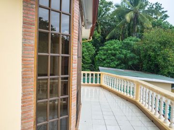 Beautiful Spanish Style 4 BR/4Bath home in a fully enclosed gated property