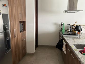 VENTA DE CASA EN FRACCIONAMIENTO CON ALTA PLUSVALIA EN BARRANCA DEL REFUGIO