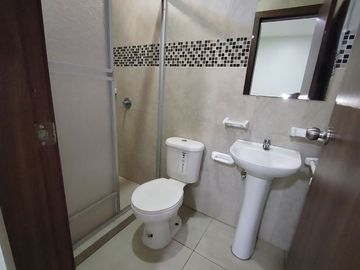 casa independiente de venta en portoviejo DESCRIPCIÓN