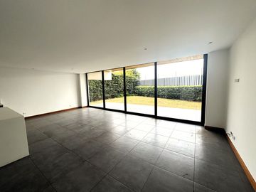 ¡Departamento en planta baja con vista al valle! 🌄