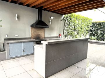 ¡Departamento en planta baja con vista al valle! 🌄