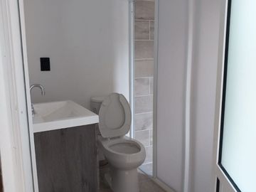 BONITA CASA EN EXCELENTE UBICACION