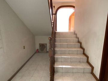 Venta Casa 4 recamaras Zona CENCH ,Hospital Guadalupe
