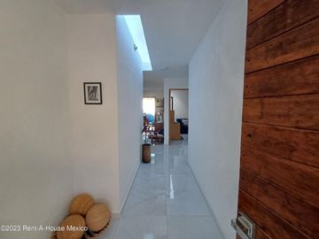 Casa de tres recámaras en una planta en venta en Apaseo el Grande colindando con Querétaro, Guanajuato